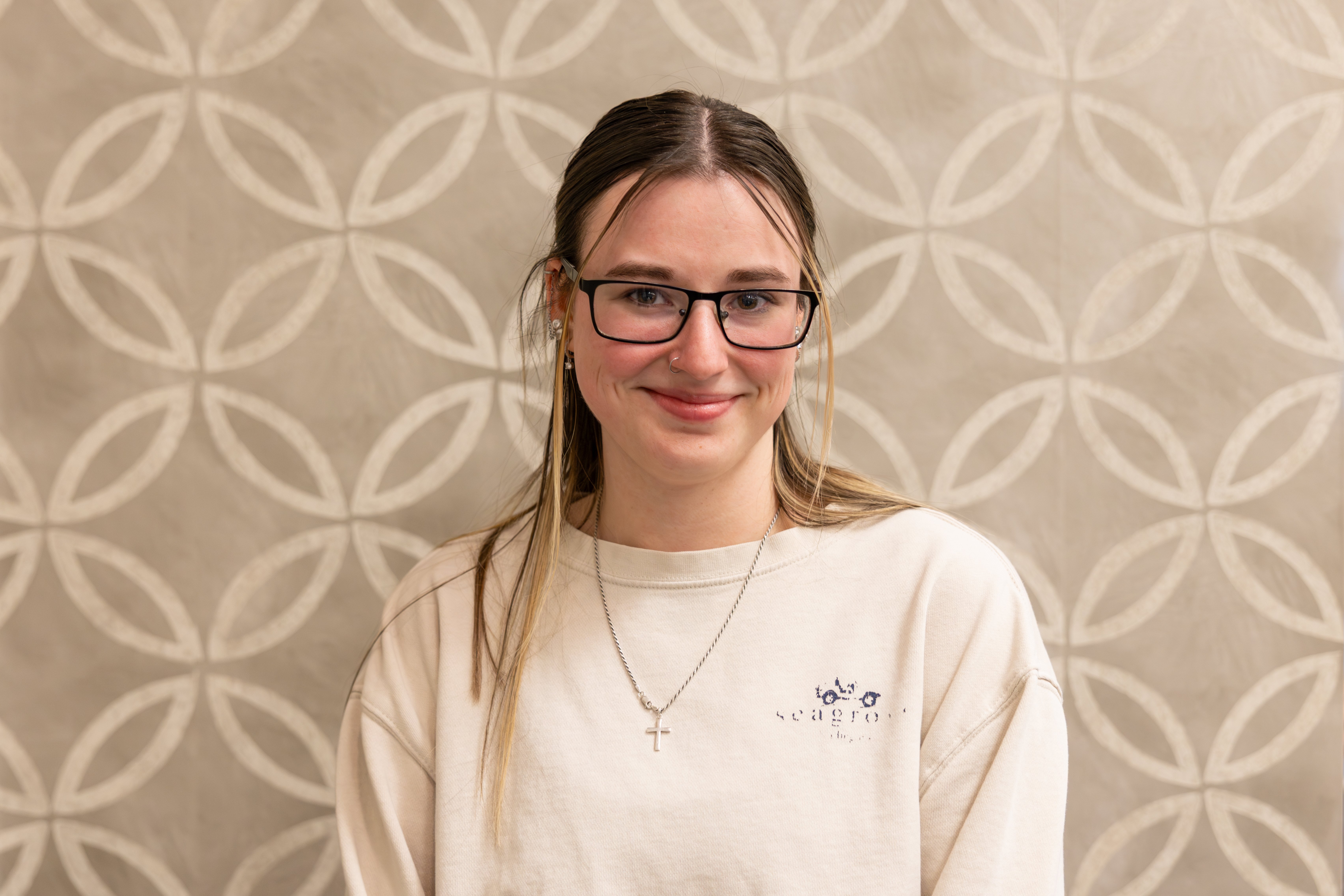 Kiara Hostetler 059